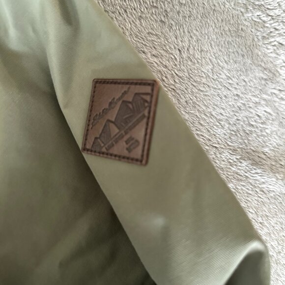 NWT Eddie Bauer Charly Jacket Green Women's size LARGE Rain Anorak - Picture 4 of 9